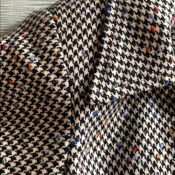 Cropped Tweed Jacket - Picture 3 of 4